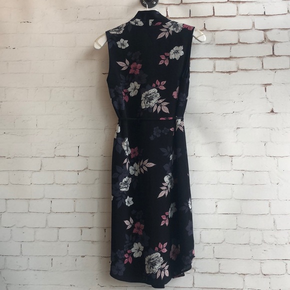 Stork&Babe Floral Dress - Picture 2 of 5